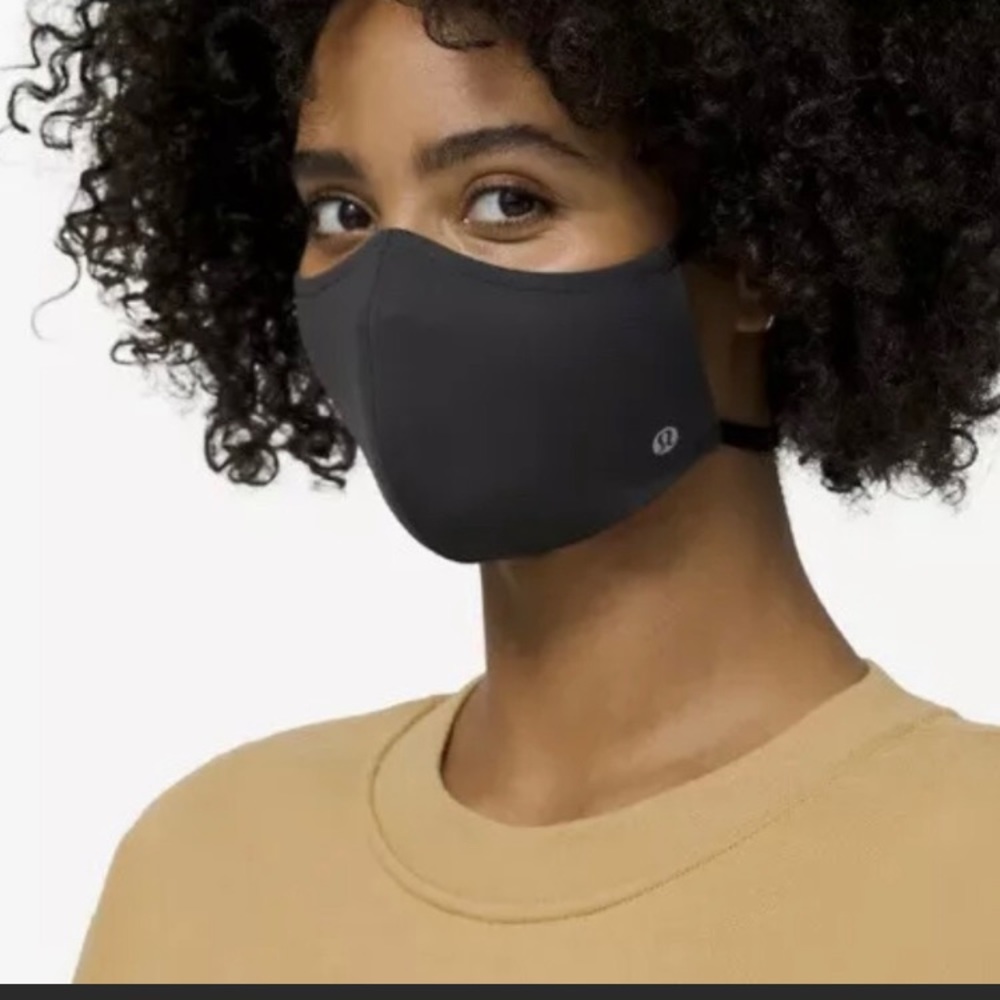 Lululemon Double Strap Face Mask Graphite Grey NWT